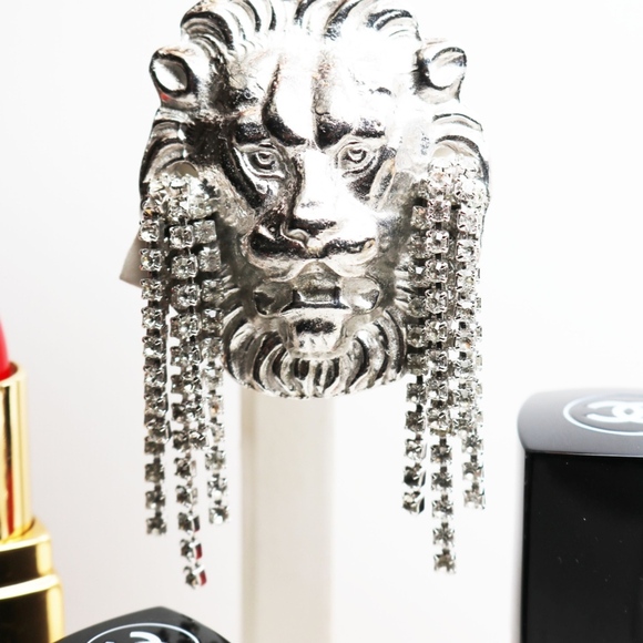 Stunning VINTAGE LIONS HEAD Brooch by 'Jeanne' - Picture 3 of 8